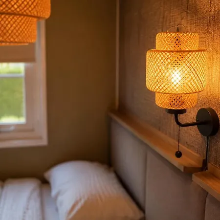 Sfeervol Ontspannen Op De Veluwe Met Prive Hottub - Boslodge By Cence Chalet *