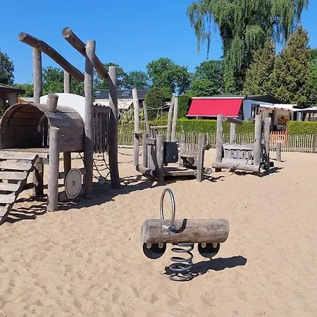 Sfeervol Ontspannen Op De Veluwe Met Privé Hottub - Boslodge By Cence Voorthuizen