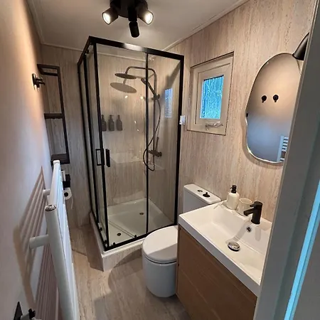 Chalet Sfeervol Ontspannen Op De Veluwe Met Privé Hottub - Boslodge By Cence Voorthuizen